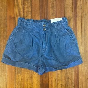 AE mom shorts NWT
